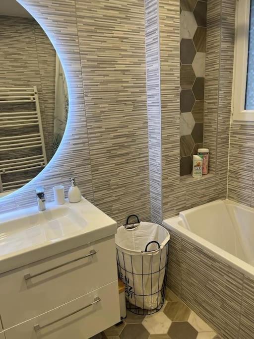 Appartement Cosy 6 Pers Нуази-ле-Сек Экстерьер фото